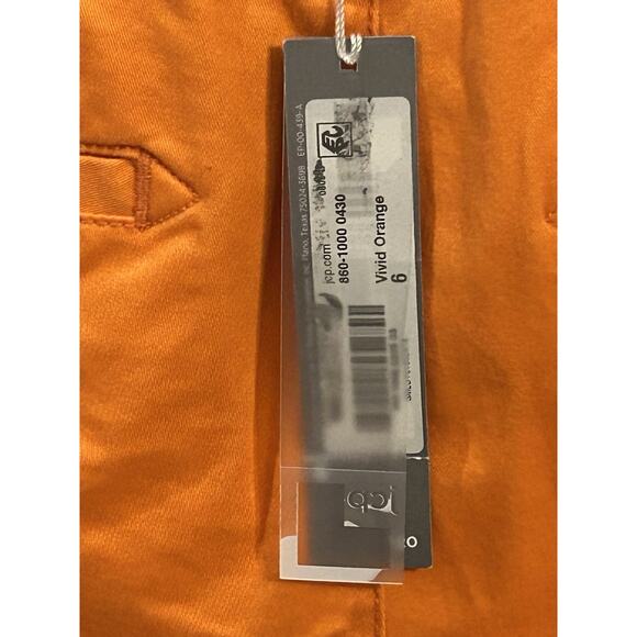 NWT JCP Vivid Orange Women's Shorts size 28/6 - Picture 3 of 5